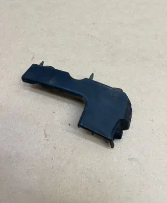 Audi A4 S4 B7 8E 8H Front bumper mounting bracket 8E0807284E
