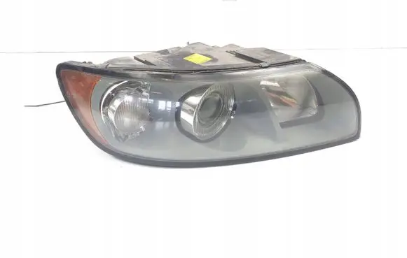 Volvo V50 Headlight/headlamp 30678913
