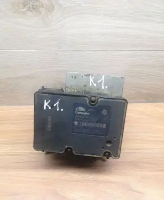 Volkswagen Multivan T5 ABS Pump 7H0907379C 5WK84007 10092503193