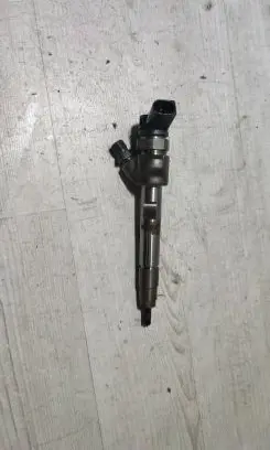 BMW X3 F25 Fuel injector 8514148
