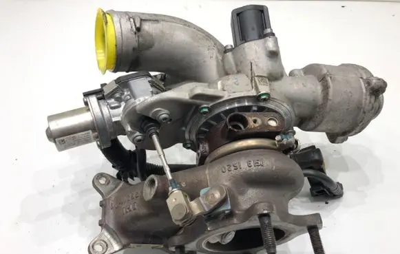Audi A4 S4 B9 8W Turbo 