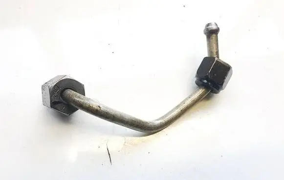 Ford Mondeo MK IV Fuel line pipe 