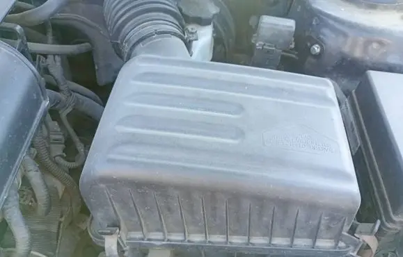 KIA Cerato Air filter box