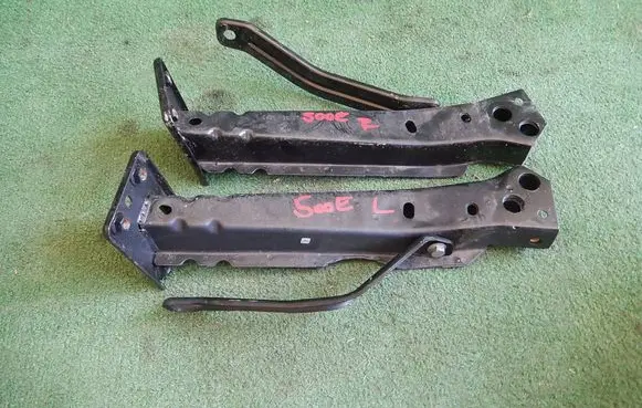 Fiat 500 Quarter panel pressure vent 