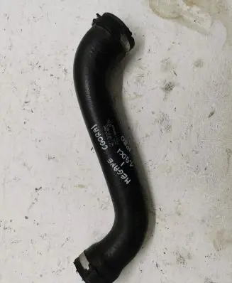 Renault Megane I Intercooler hose/pipe 7700874594