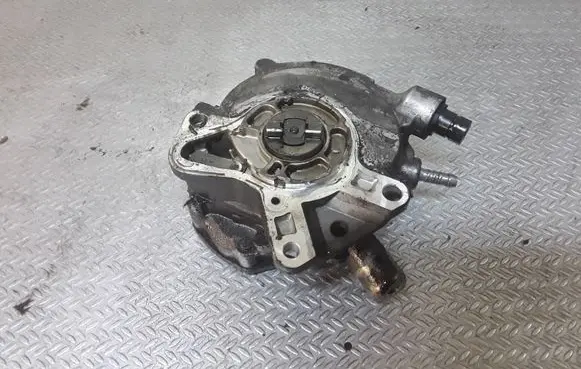 Vacuum pump