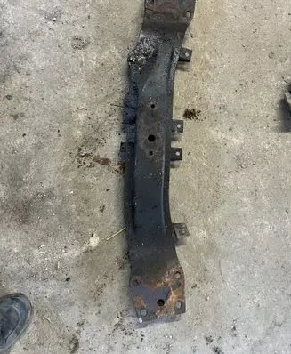 Hyundai Galloper Gearbox mounting bracket 