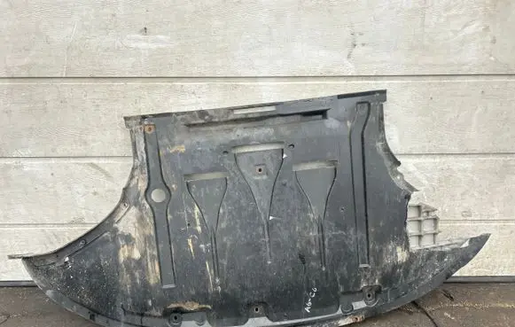 Audi A6 S6 C6 4F Engine splash shield/under tray 4F0863821E
