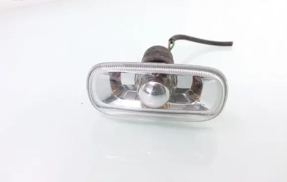 Audi A4 S4 B6 8E 8H Front fender indicator light 8E0949127