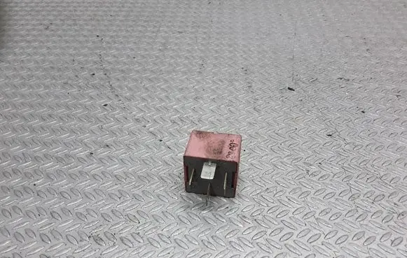 Renault Clio II Other relay 20240041