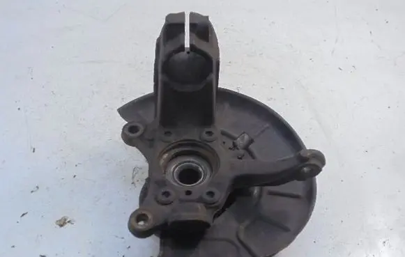 Seat Toledo III (5P) Front wheel hub spindle knuckle 