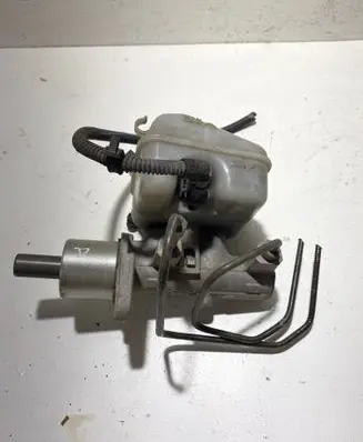Opel Zafira A Master brake cylinder 32066734