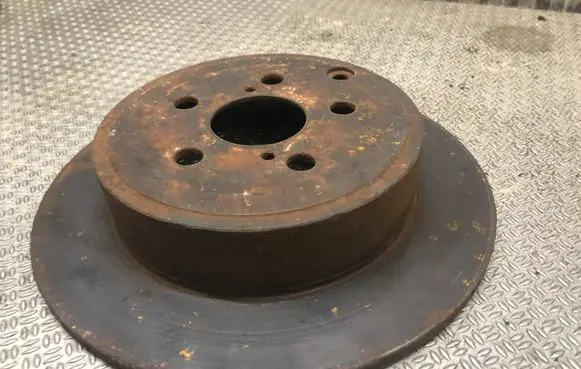 Toyota Avensis T250 Rear brake disc