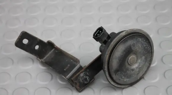 Hyundai Sonata Horn signal 96610