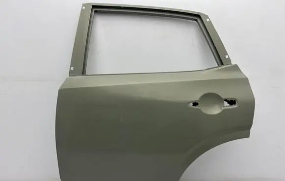 Nissan Qashqai J12 Rear door SULIK9