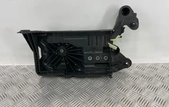Audi A3 8Y Battery tray 5WA915331 5NA915331C