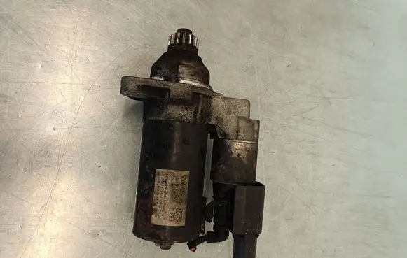 Volkswagen Tiguan Starter motor 02M911024C 30062012 0001153009