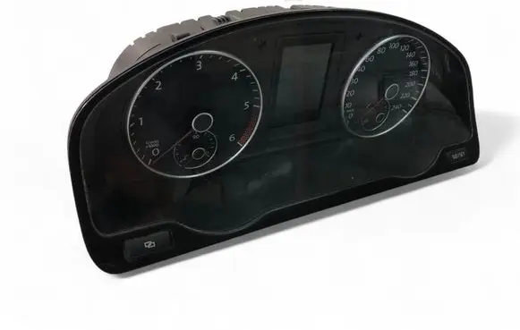 Volkswagen Multivan T5 Speedometer (instrument cluster) 7E0920870A