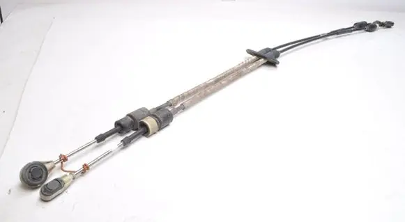 Volvo V70 Gear shift cable linkage 31256859