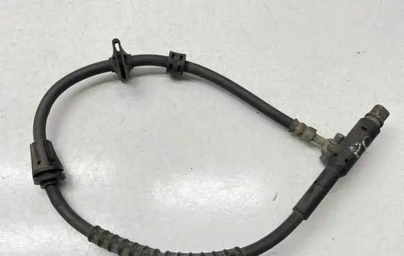Nissan Note (E12) Brake line pipe/hose 