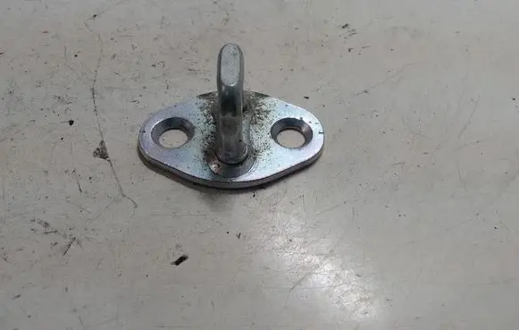 KIA Sportage Loading door lock loop/hook striker 