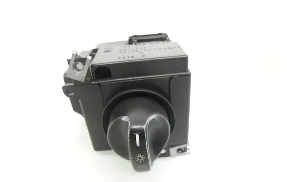 Mercedes-Benz A W168 Light switch 501733 1685450104