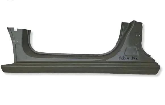 Skoda Fabia Mk3 (NJ) Other sill/pillar trim element 