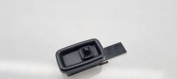 BMW 5 E28 Wing mirror switch 1364321