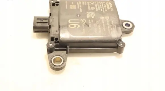 Toyota Corolla E160 E170 Blind spot module 