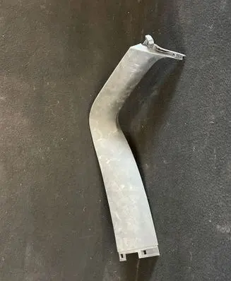 Mercedes-Benz GLC X253 C253 (D)pillar trim (top) A2537400171