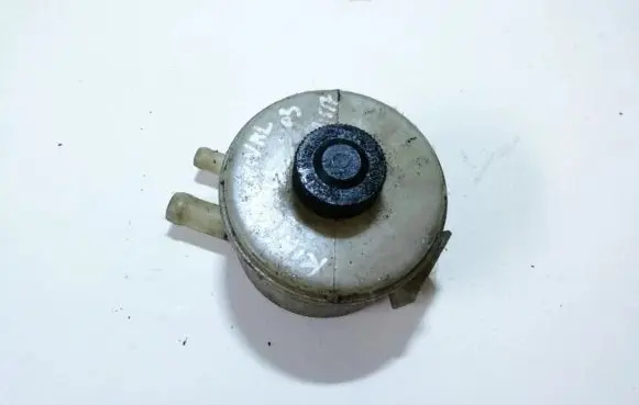 KIA Carnival Power steering fluid tank/reservoir