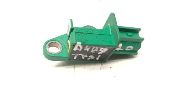 Audi A4 S4 B8 8K Airbag deployment crash/impact sensor 5WK43544