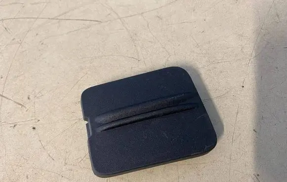 Volvo XC90 Front tow hook cap/cover 31353363