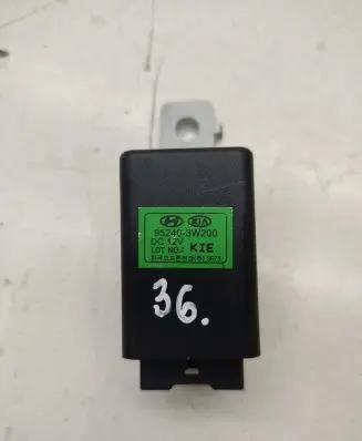 KIA Sportage Other relay 952403W200