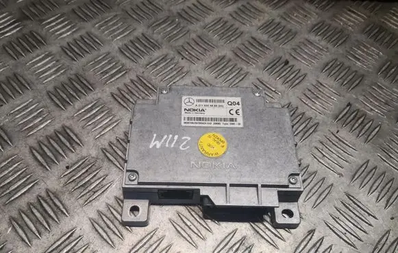 Mercedes-Benz E W211 Phone control unit/module A2118205885 2118205885