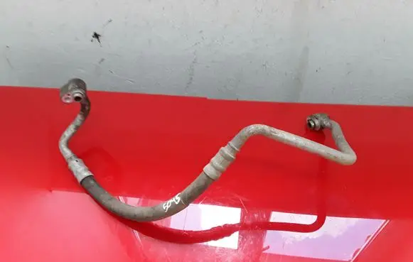 Volkswagen PASSAT B6 Air conditioning (A/C) pipe/hose 3C0820721M