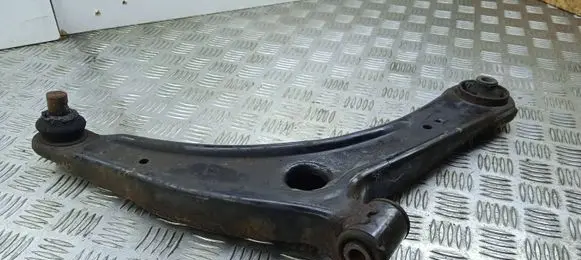 Mitsubishi Outlander Front lower control arm/wishbone