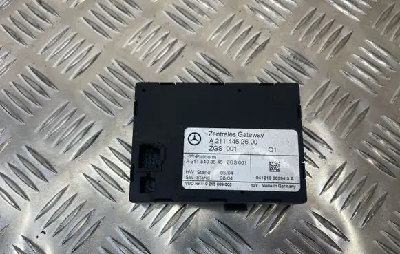 Mercedes-Benz E W211 Gateway control module A2115403545