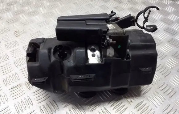 Citroen C5 Power steering pump 9657739080
