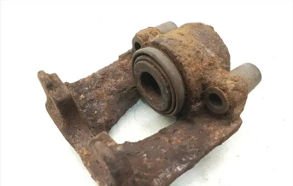 Jaguar XJ X308 Rear brake caliper
