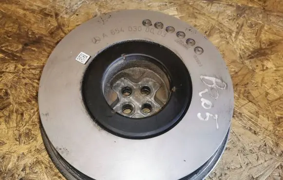 Mercedes-Benz E W213 Crankshaft pulley A6540300003