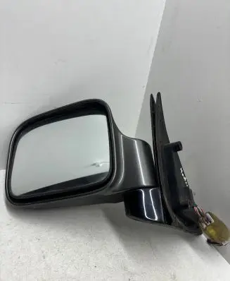 Opel Monterey Front door electric wing mirror E13024172 E13010624