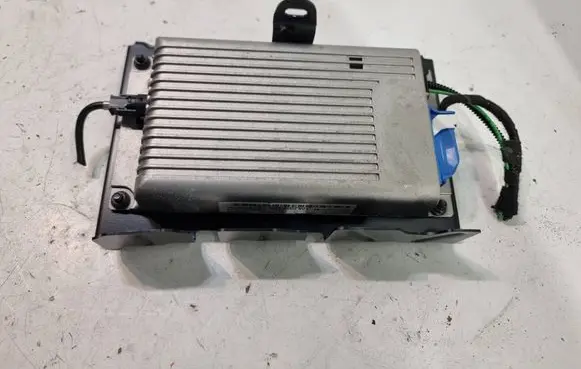 BMW 7 F01 F02 F03 F04 Bluetooth control unit module 84109200822 10000110 87032313