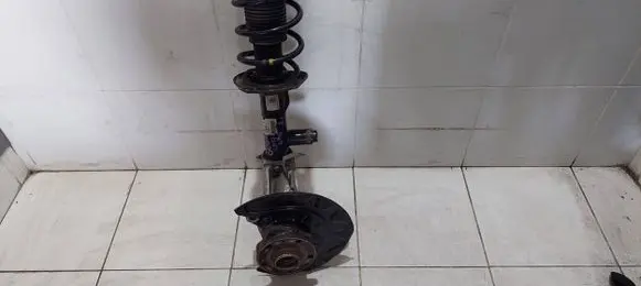 Skoda Octavia Mk3 (5E) Front shock absorber/damper 5Q0412038ET