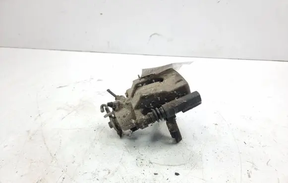 Renault Megane II Rear brake caliper