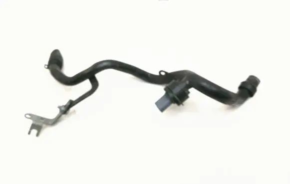 Audi Q7 4L Engine coolant pipe/hose 059121065 059121065AK