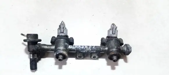 Subaru Outback Fuel main line pipe 17523aa370