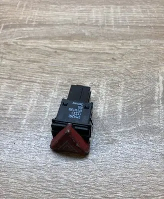 Audi A3 S3 8P Hazard light switch 8P0941509 9751260