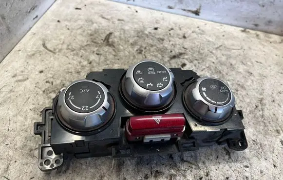 Subaru Forester SH Climate control unit 72311SC060