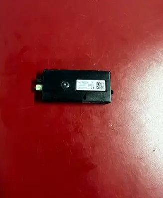 BMW X3 G01 Aerial antenna amplifier 9389613 65209389613
